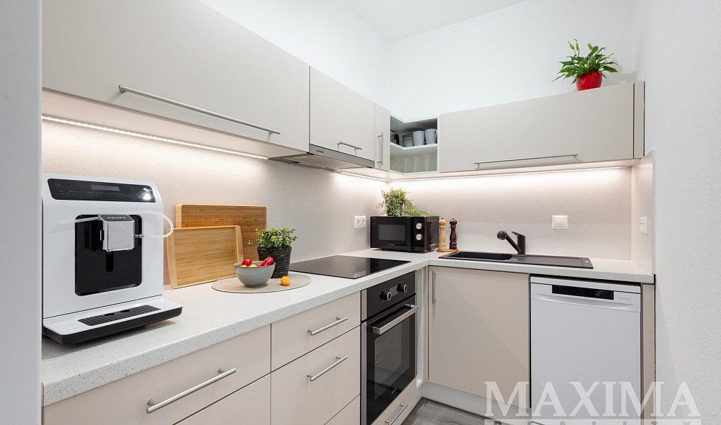 Prodej bytu 2+kk 54 m², Kladno – fotka 1 z 23