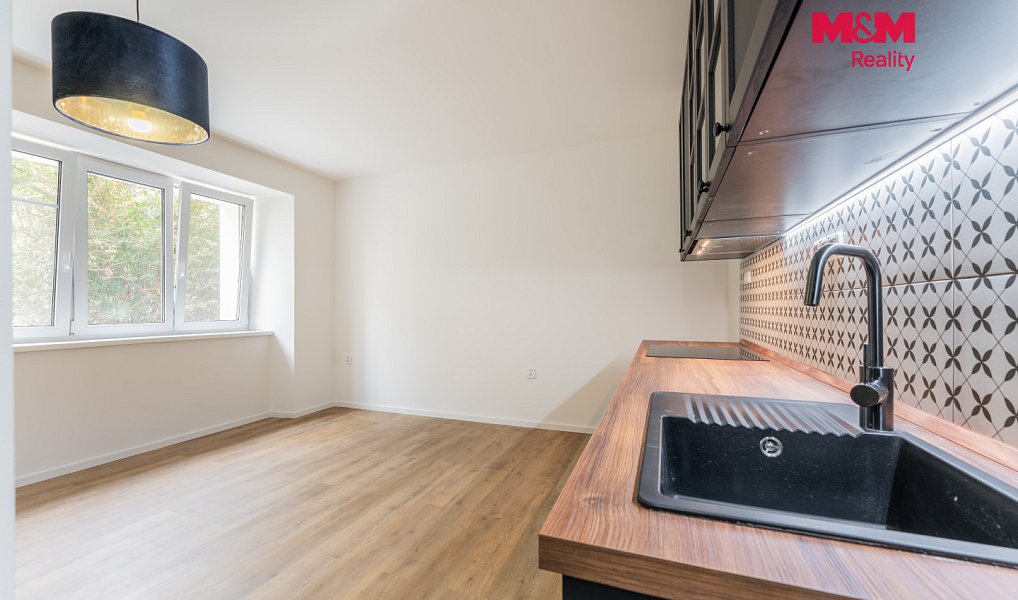 Prodej bytu 1+kk 22 m², Praha – náhled fotky 6
