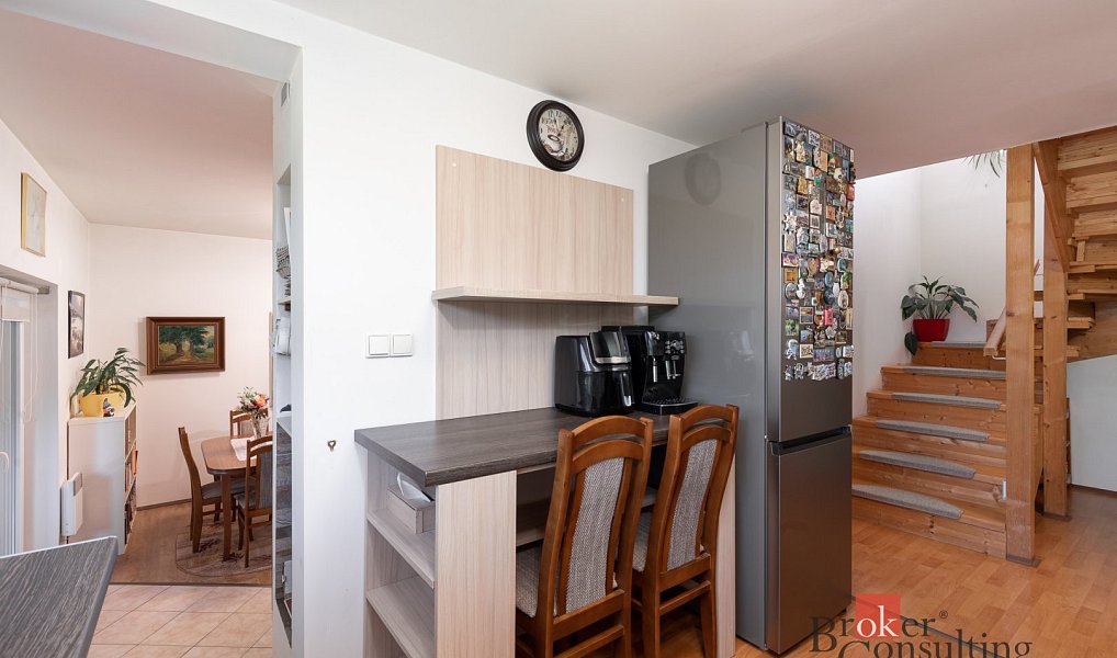 Prodej domu 118 m² s pozemkem 1 221 m², Orlová – náhled fotky 9