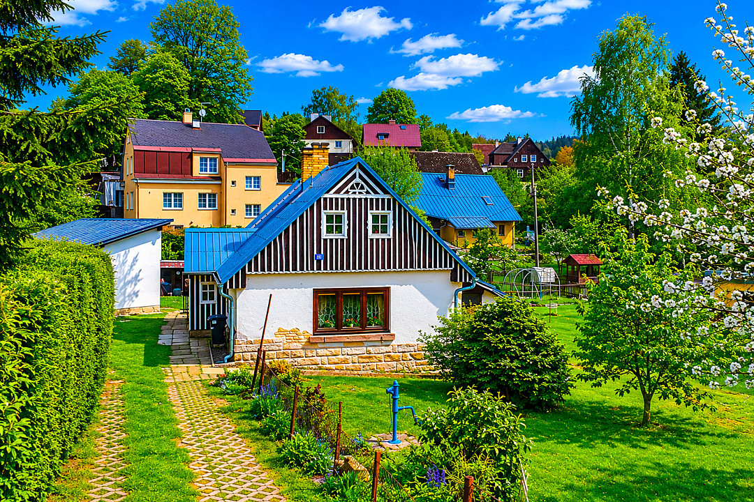Prodej domu 120 m² s pozemkem 1 548 m², Jablonec nad Nisou