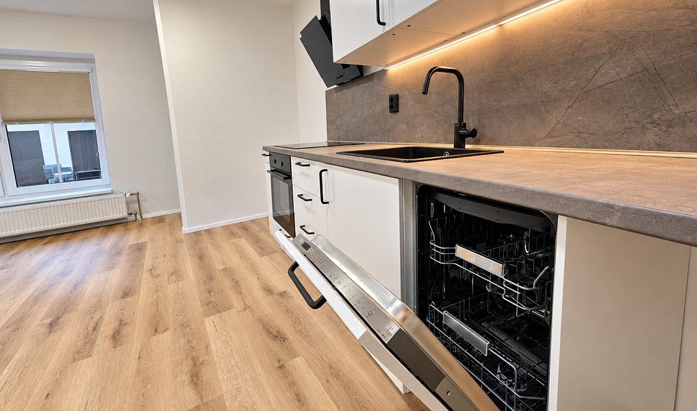 Pronájem bytu 2+kk 40 m², Žatec – náhled fotky 6