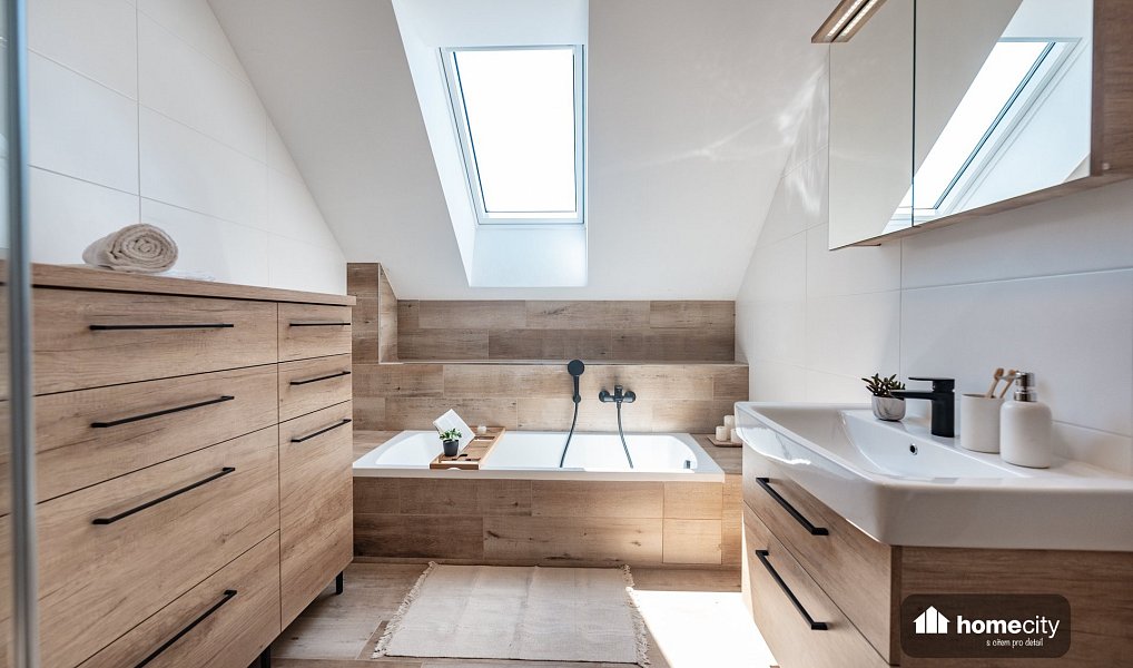 Prodej domu 106 m² s pozemkem 415 m², Ronov nad Doubravou – náhled fotky 27