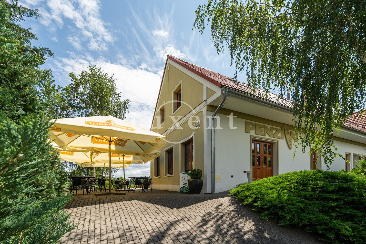 Prodej ubytovacího objektu 580 m² – fotografie 2