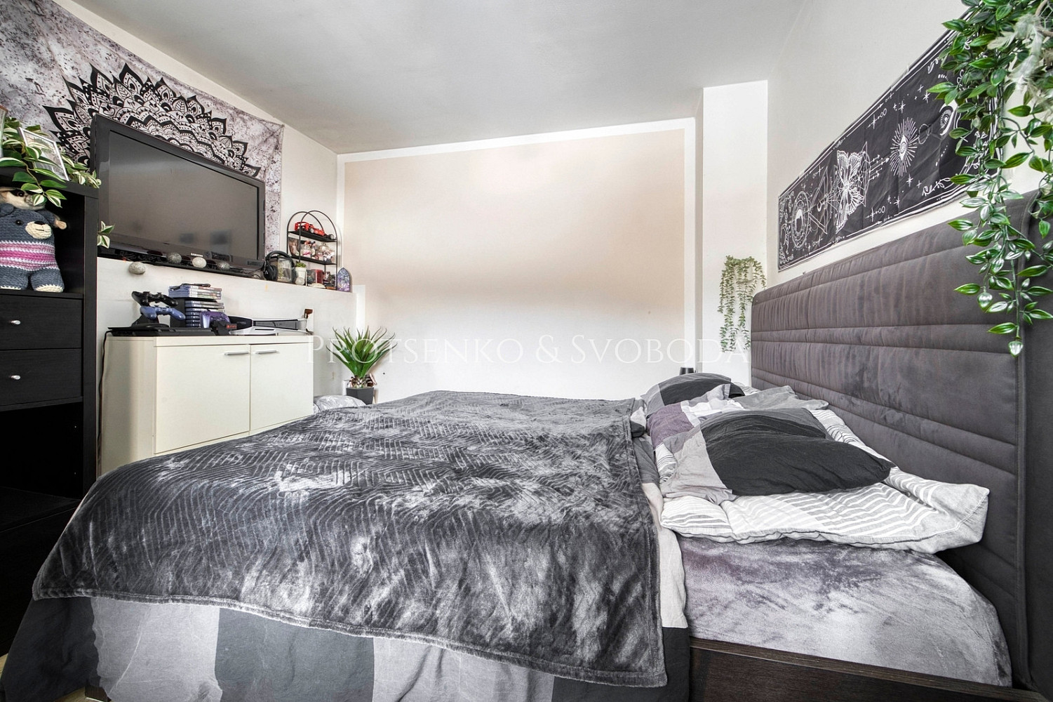 Prodej nájemního domu, činžáku 186 m² – další