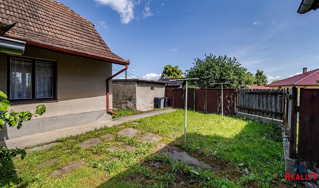 Prodej domu 143 m² s pozemkem 554 m², Roudná – náhled fotky 31
