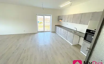 Pronájem bytu 2+kk 70 m², Vídeňská třída, Znojmo