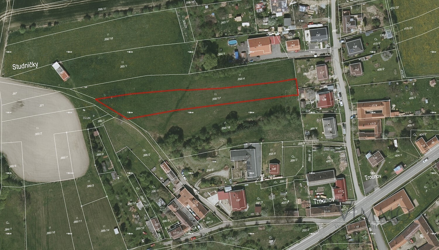 Prodej stavebního pozemku 2 403 m²