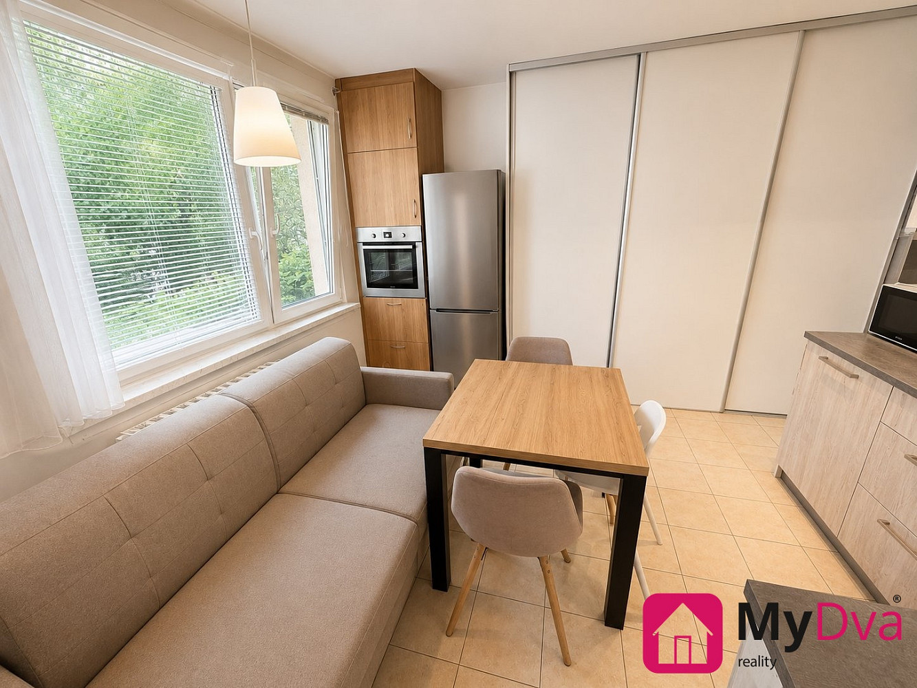 Prodej bytu 2+1 38 m² — photo 4