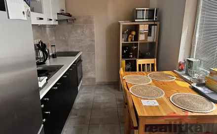 Pronájem bytu 2+1 50 m², Olomoucká, Opava - Předměstí