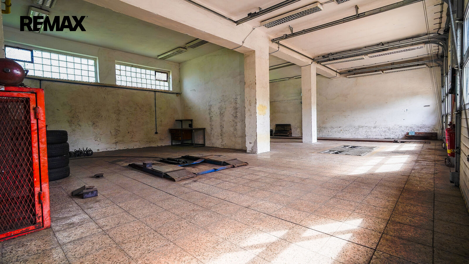 Prodej obchodních prostor 630 m² – fotografie 4