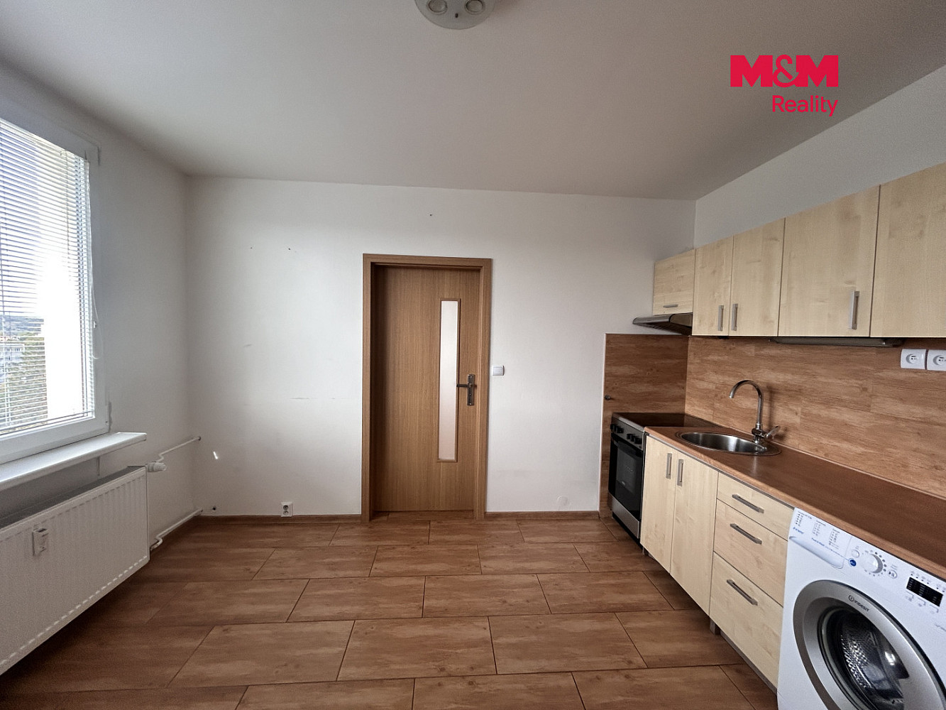 Pronájem bytu 1+1 35 m² – fotografie 3