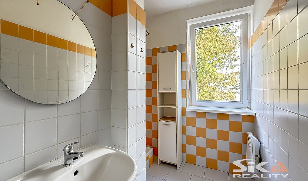 Prodej bytu 1+kk 34 m², Louny – náhled fotky 8