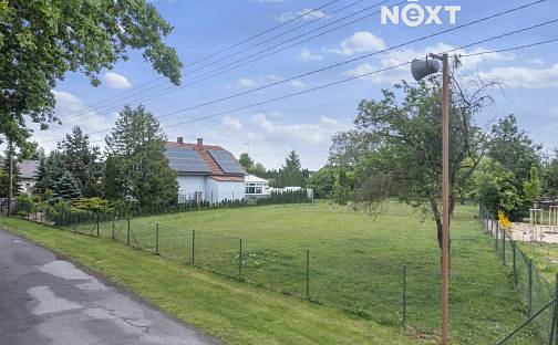 Prodej stavebního pozemku 1 735 m², Vinary