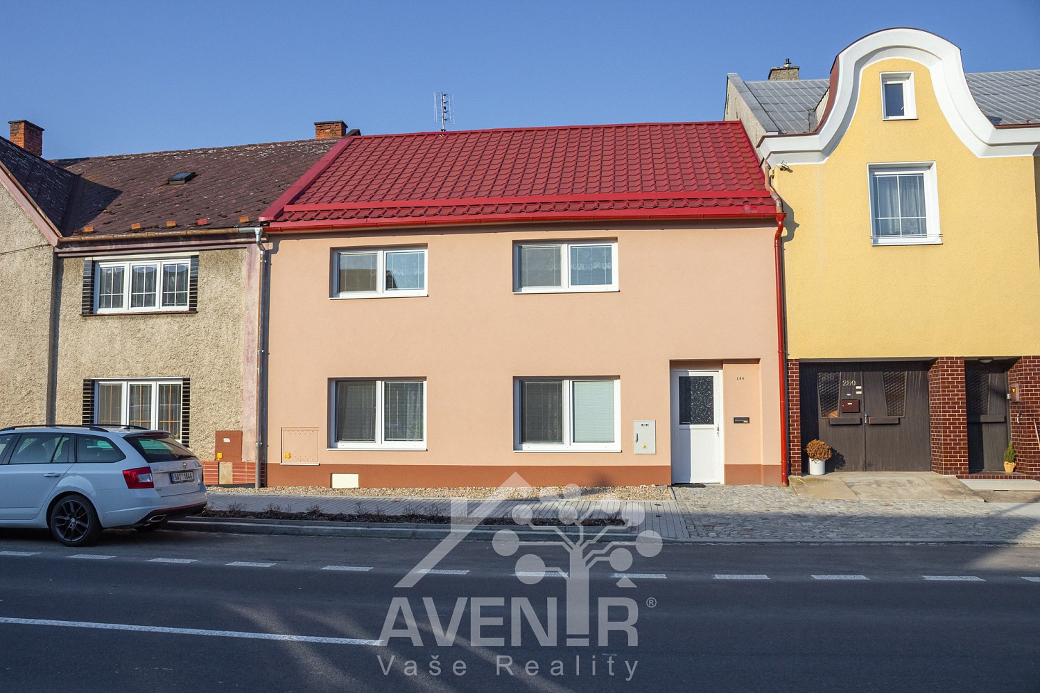 Prodej domu 170 m² s pozemkem 285 m², Přáslavice