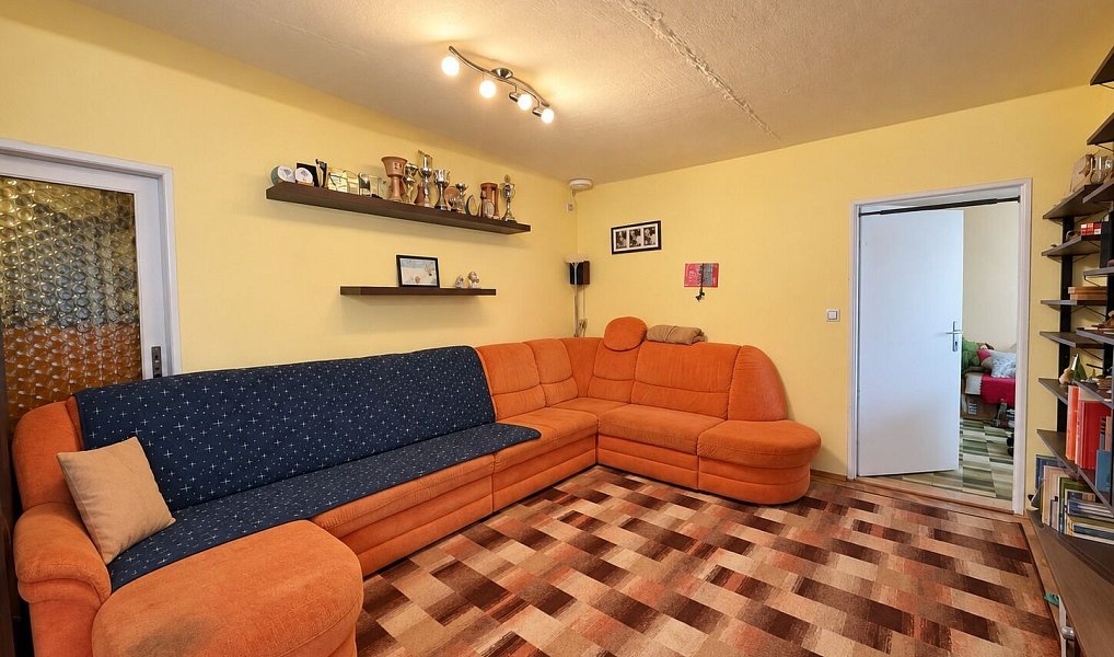 Pronájem bytu 3+kk 83 m², Praha – náhled fotky 2