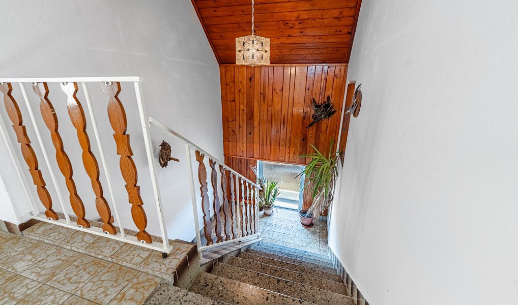 Prodej domu 254 m² s pozemkem 565 m², Jindřichův Hradec – náhled fotky 20