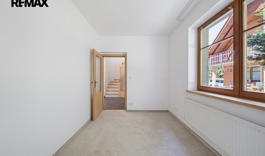 Prodej domu 120 m² s pozemkem 449 m², Karlovy Vary – náhled fotky 14