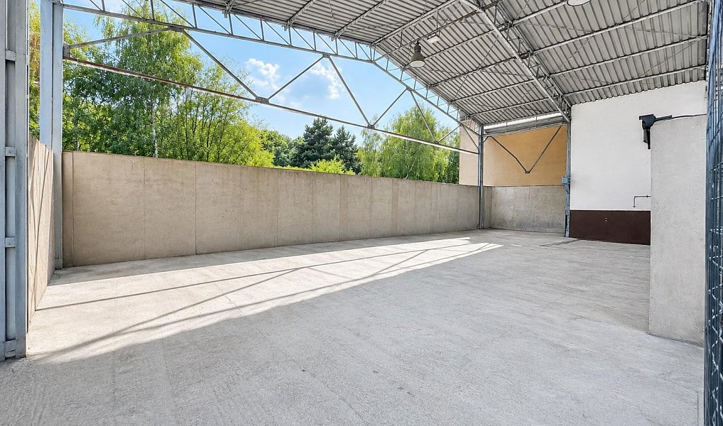 Pronájem skladovacích prostor 166 m², Kladno – náhled fotky 3