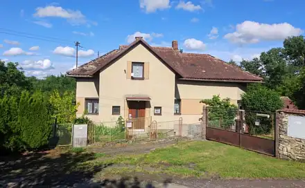Prodej domu 150 m² s pozemkem 3 022 m², Hroubovice, okres Chrudim
