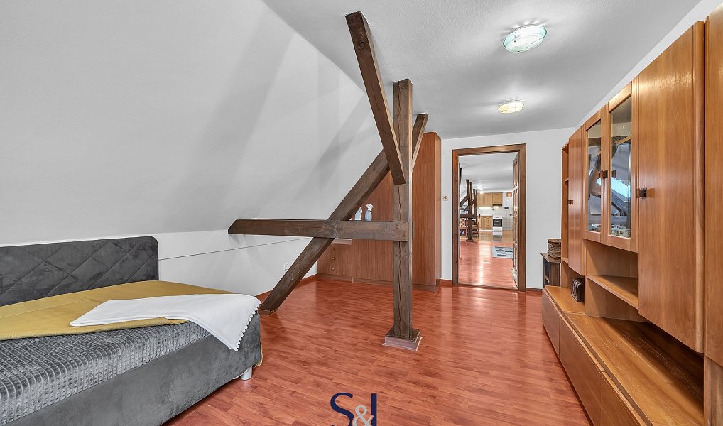 Prodej domu 201 m² s pozemkem 1 909 m², Chotovice – náhled fotky 17