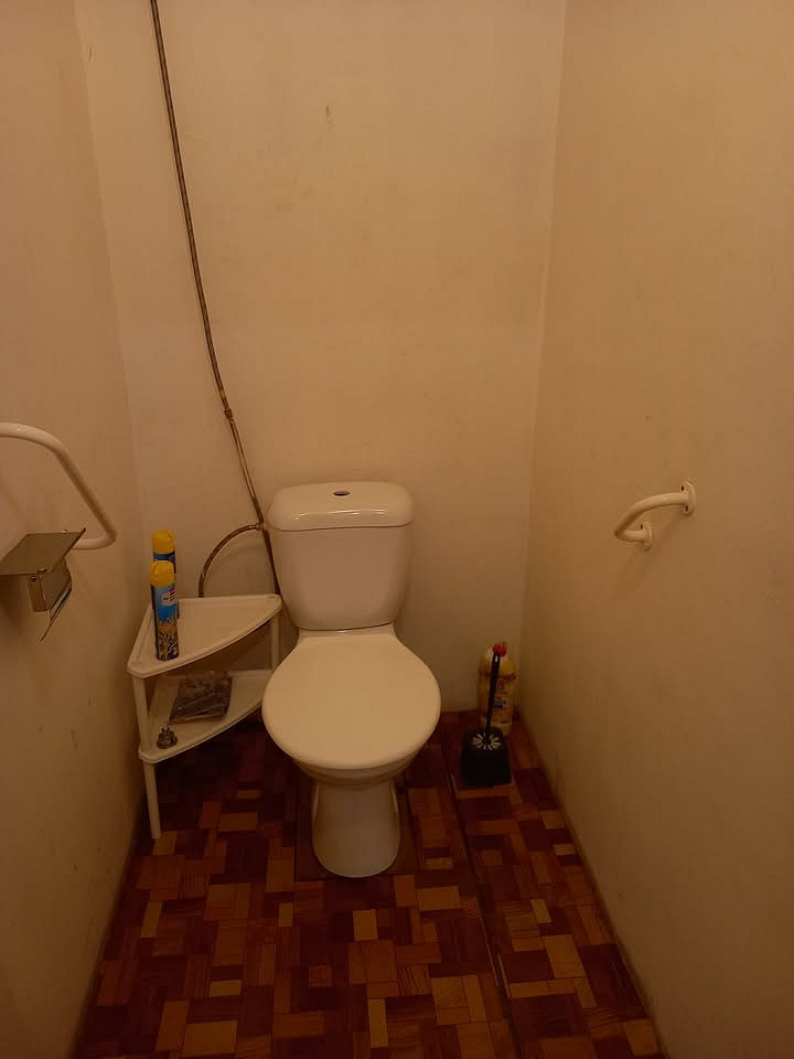 Pronájem pokoje 14 m² – fotografie 5
