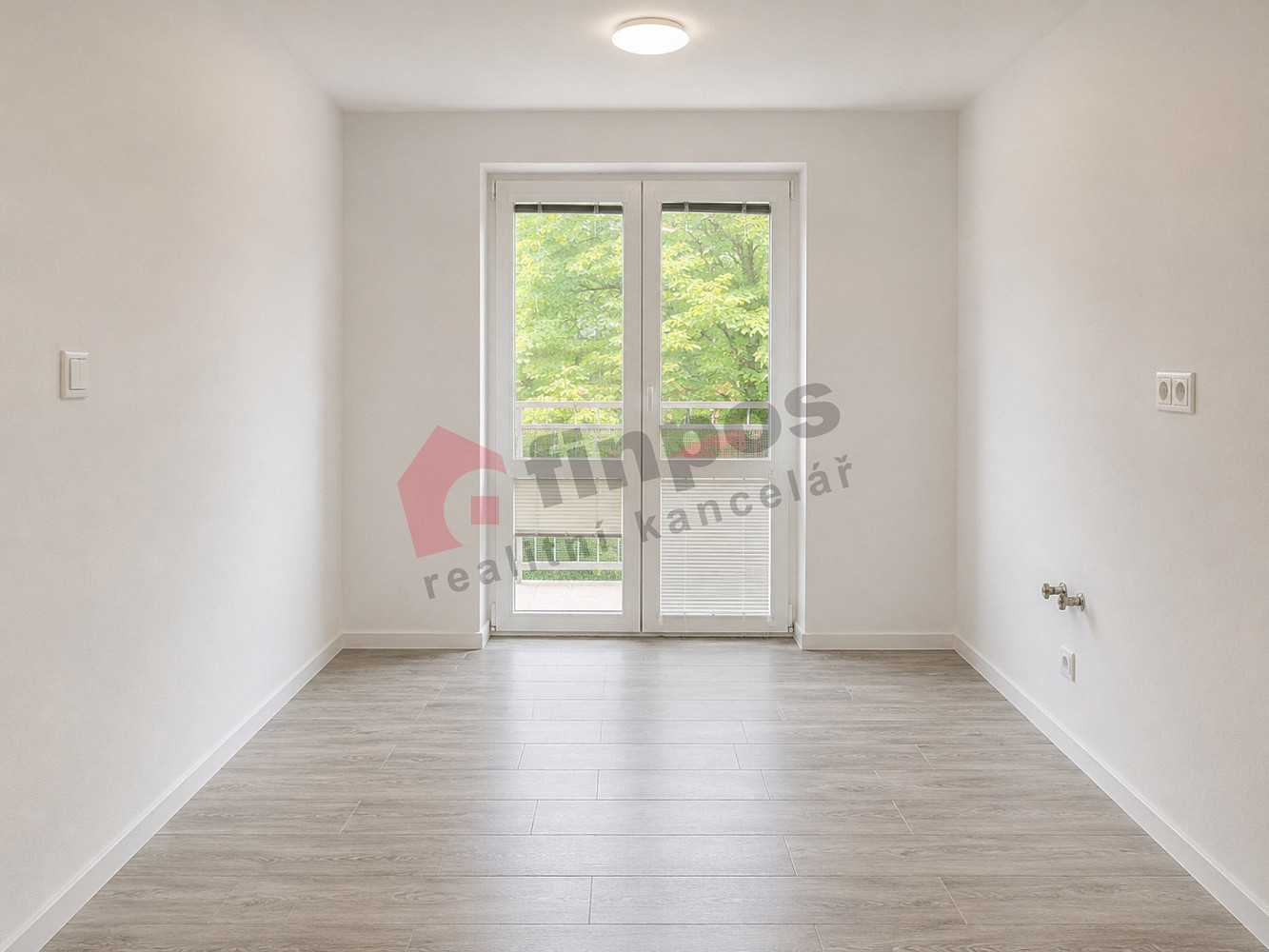 Pronájem bytu 2+1 48 m² – fotografie 3