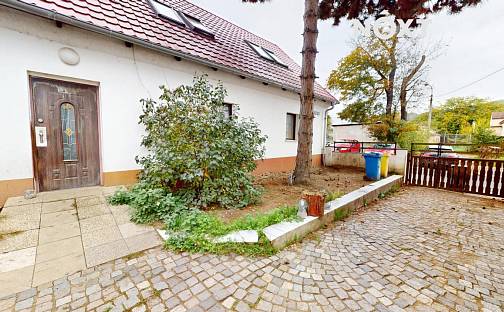 Prodej domu 230 m² s pozemkem 325 m², K Pivovaru, Trmice, okres Ústí nad Labem