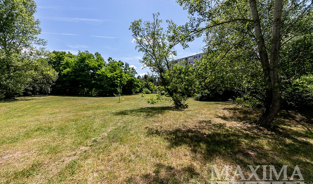 Prodej pozemku 4 183 m², Praha – náhled fotky 12