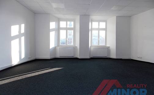 Pronájem kanceláře 80 m², Masarykovo náměstí, Slaný, okres Kladno