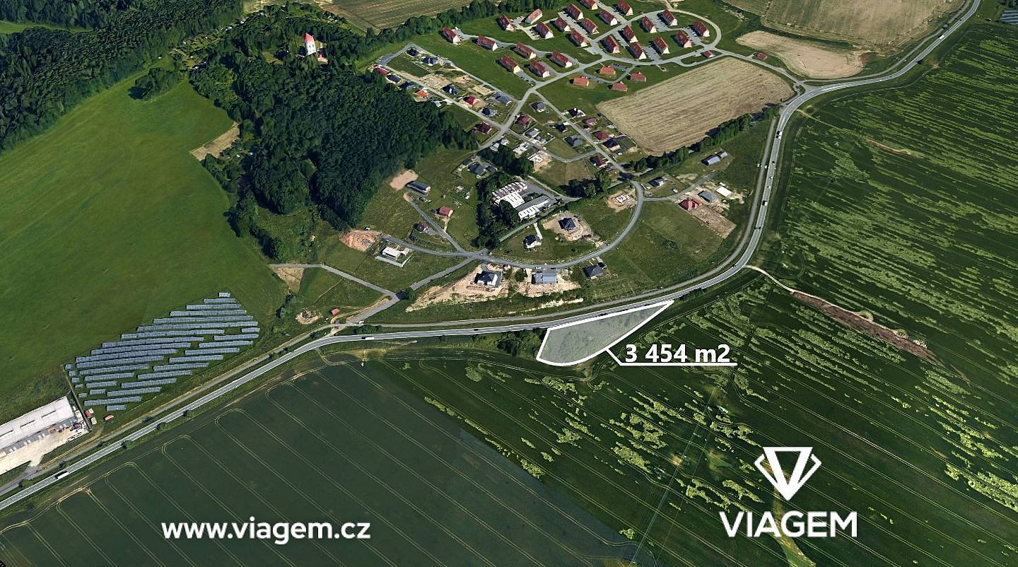Prodej pole 1 727 m²