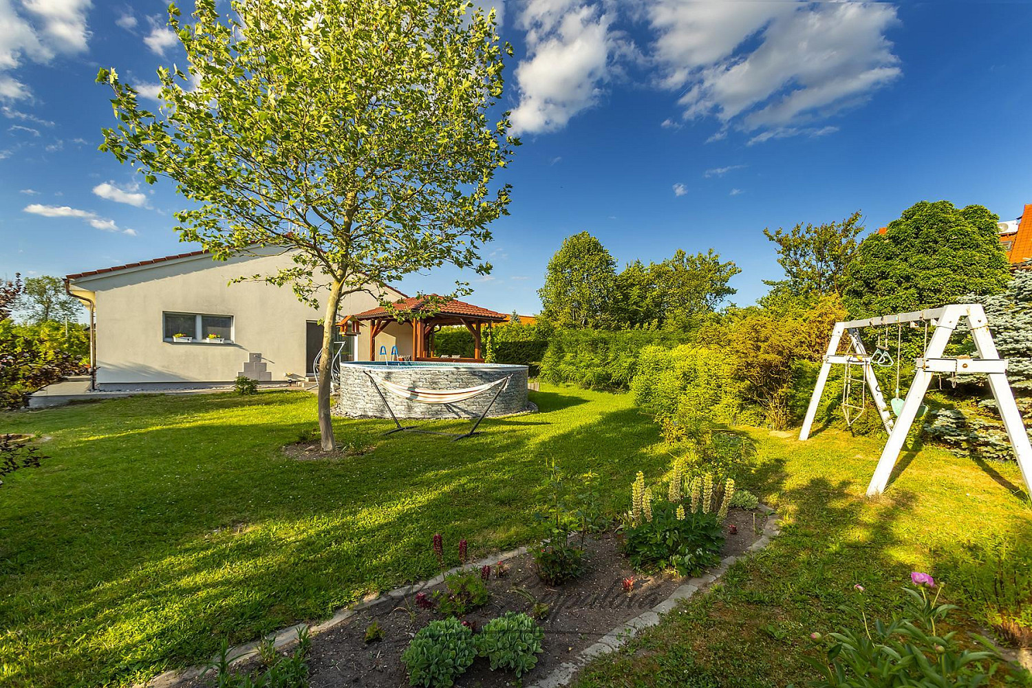 Prodej domu 146 m² s pozemkem 903 m²