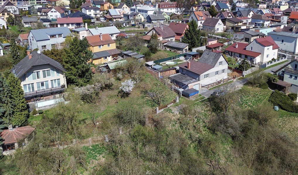 Prodej stavebního pozemku 588 m², Bělá pod Bezdězem – náhled fotky 4