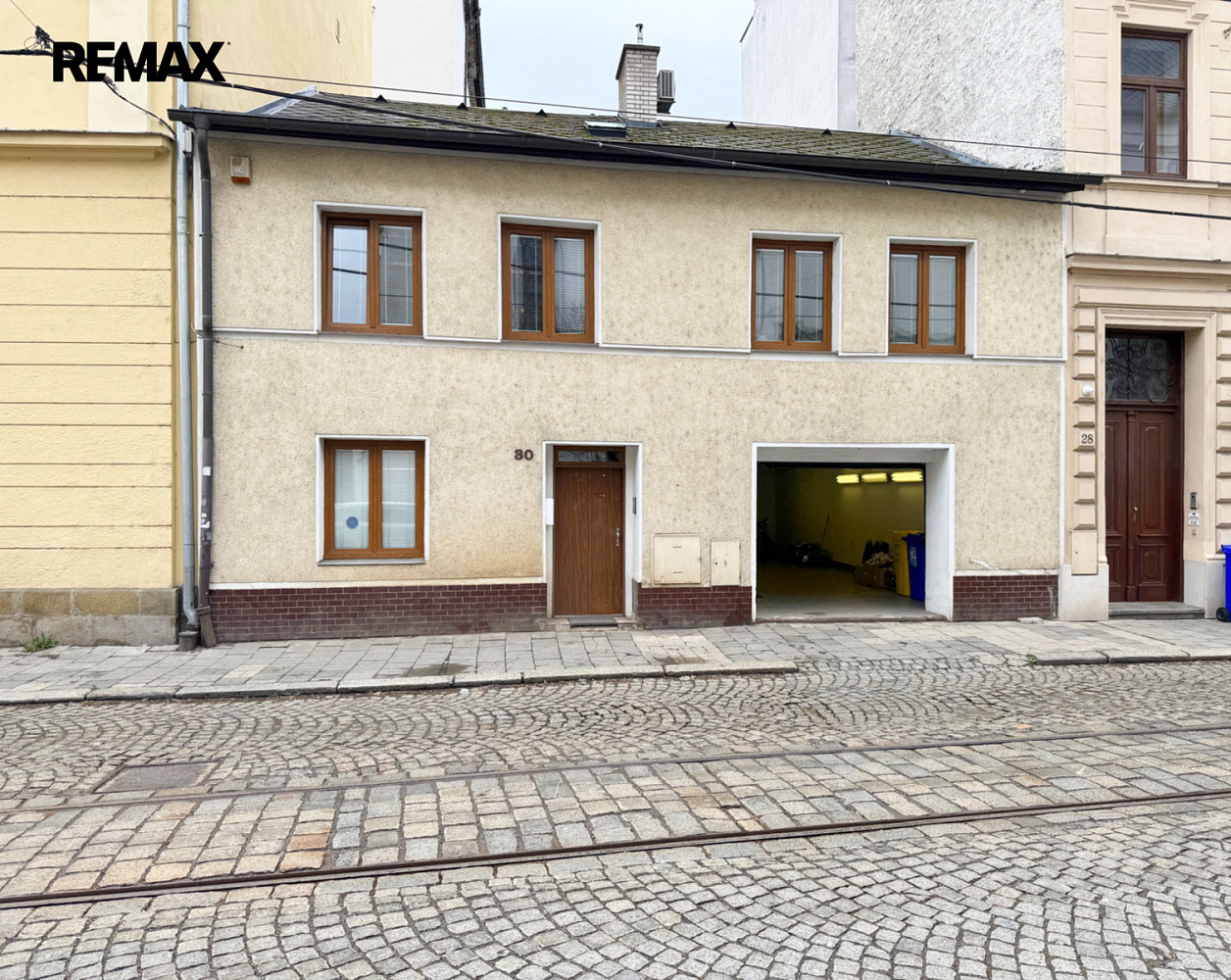 Prodej domu 331 m² s pozemkem 211 m², Olomouc