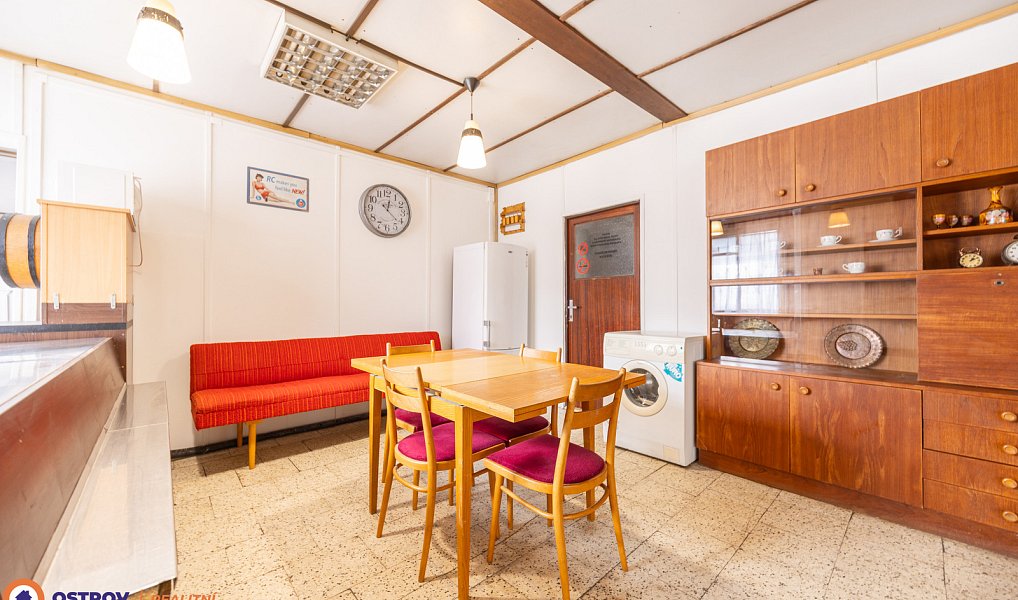 Prodej obchodních prostor 86 m², Jedlí – náhled fotky 3
