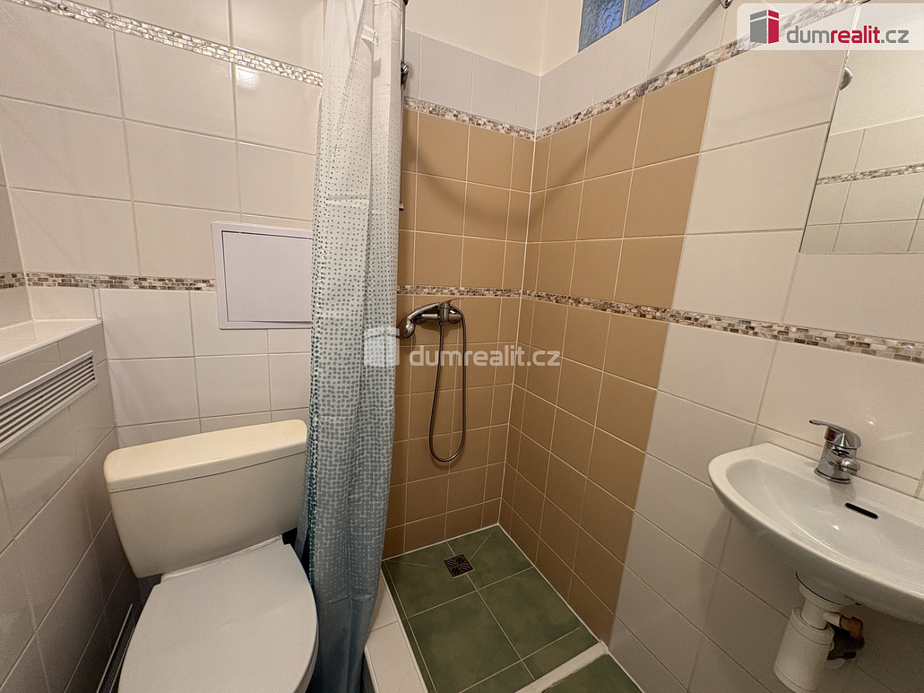 Pronájem bytu 1+1 32 m² — photo 3