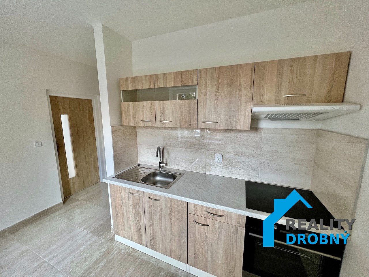 Pronájem bytu 1+1 42 m² — photo 3