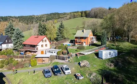 Prodej domu 310 m² s pozemkem 2 949 m², Perštejn - Rájov, okres Chomutov