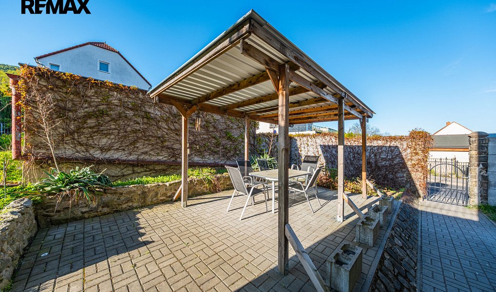 Prodej domu 260 m² s pozemkem 180 m², Krupka – náhled fotky 51