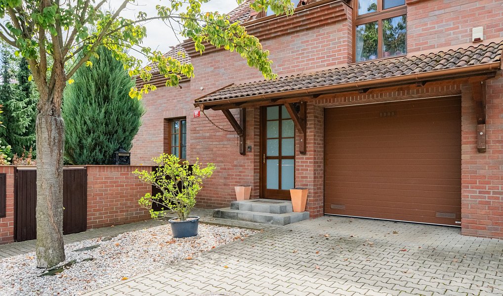 Prodej domu 175 m² s pozemkem 527 m², Dobřejovice – náhled fotky 44
