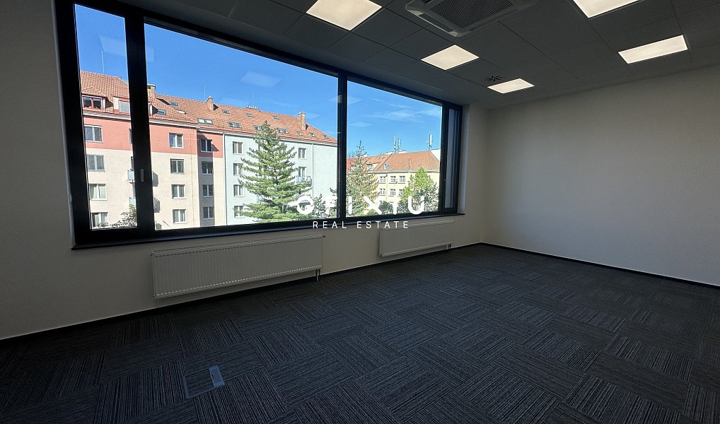Pronájem kanceláře 90 m², Brno – fotka 1 z 4