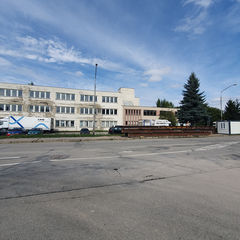 Prodej stavebního pozemku 6 493 m²