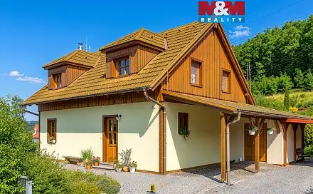 Prodej domu 139 m² s pozemkem 977 m², Horní, Trutnov - Poříčí