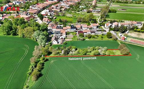 Prodej stavebního pozemku 2 192 m², Vřesovice, okres Prostějov