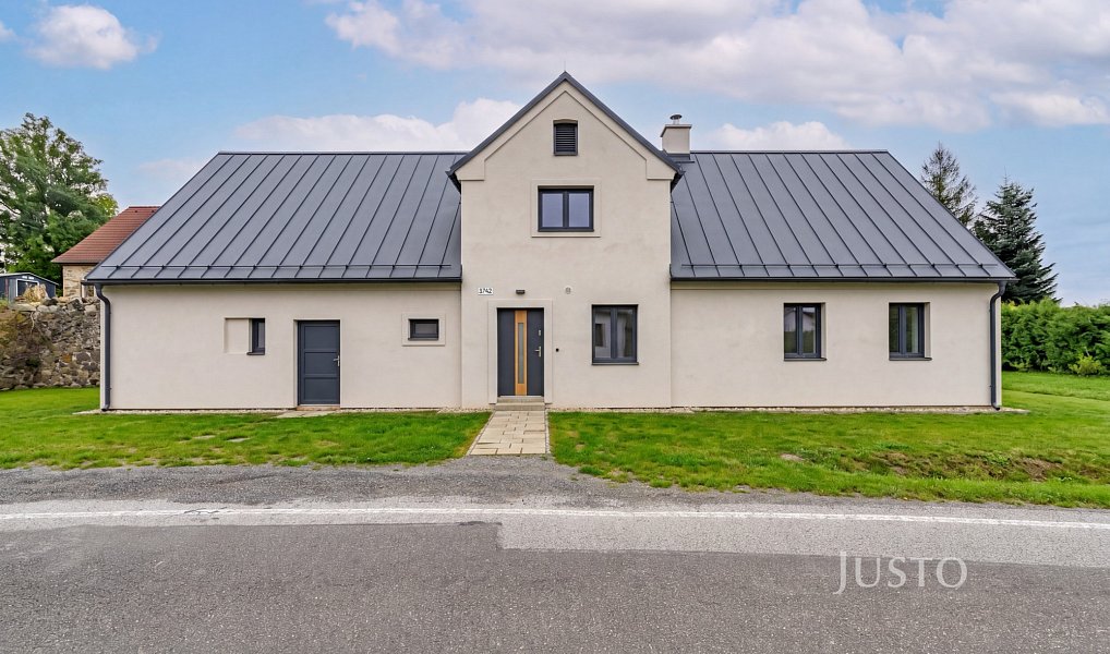 Prodej domu 230 m² s pozemkem 906 m², Frýdlant – náhled fotky 36