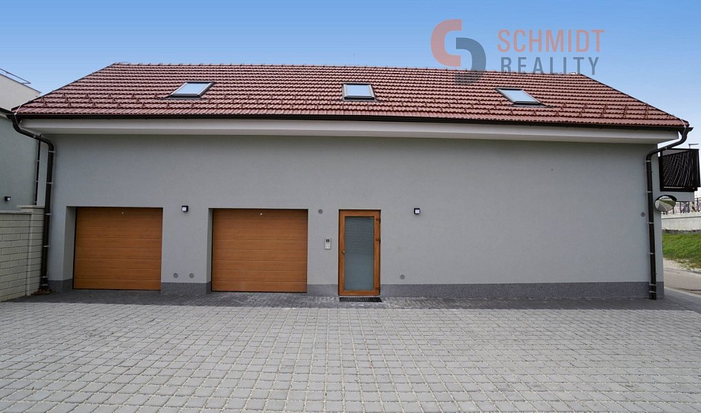Prodej domu 120 m² s pozemkem 89 m², Valtice – náhled fotky 2