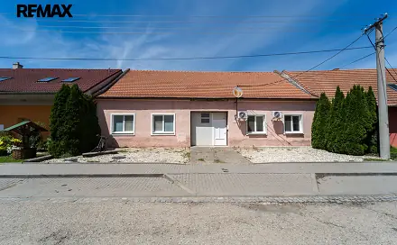 Prodej domu 248 m² s pozemkem 672 m², Školní, Dolní Věstonice, okres Břeclav