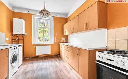 Prodej bytu 2+1 64 m², K Lanovce, Jáchymov, okres Karlovy Vary