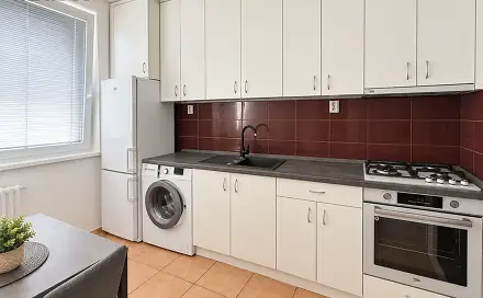 Pronájem bytu 2+1 42 m², Na Valtické, Břeclav - Charvátská Nová Ves