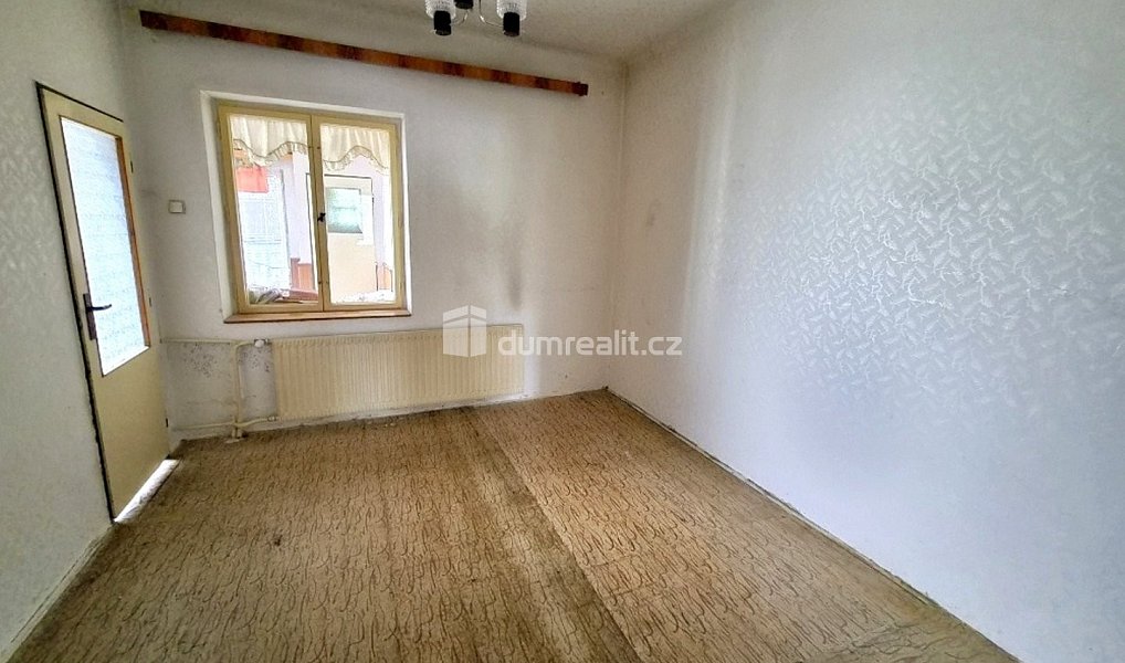 Prodej domu 200 m² s pozemkem 320 m², Plzeň – náhled fotky 4