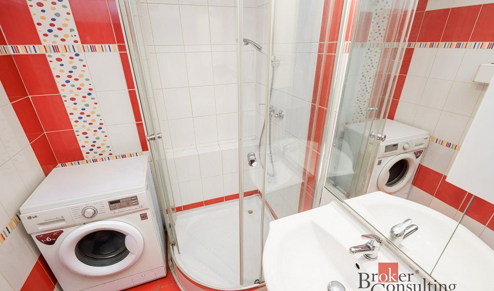 Prodej bytu 2+1 53 m², Praha – náhled fotky 10